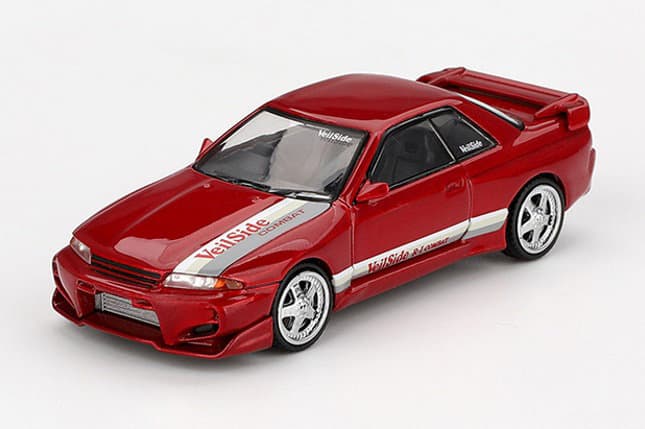 Nissan スカイライン GT-R R32 Veilside コンバット C-I ジェムレッド（右ハンドル）