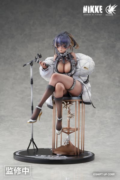勝利の女神:NIKKE ノイズ クラシックディーバ