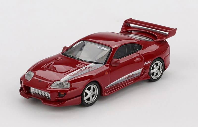 Toyota スープラ VeilSide コンバット V-I レッド（右ハンドル）