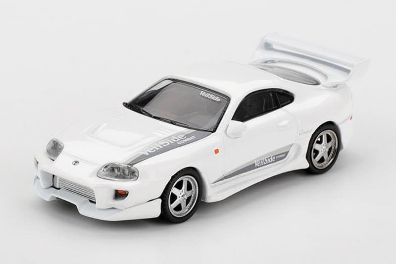 Toyota スープラ VeilSide コンバット V-I ホワイト（左ハンドル）