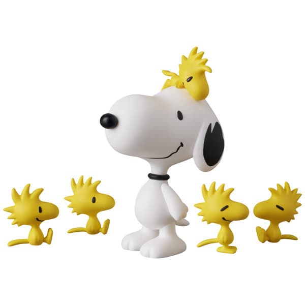UDF PEANUTS SERIES 19 Happiness is all your friends