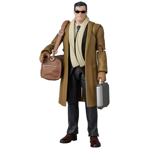 MAFEX BRUCE WAYNE（BATMAN: HUSH Ver.）