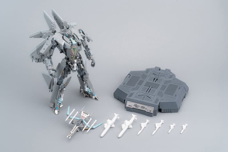 TOUCH TOYS J35-C 乾岡極 逍よう（しょうよう） 艦載機Ver. 合金変形玩具