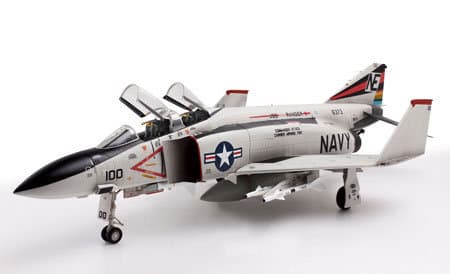 エリートフォース第4弾 1/32スケール F-4J ファントムII ブラックナイツ