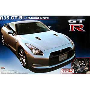 1/24 ザ・ベストカーGT No.08 R35 GT‐R エンジン付 左ハンドル仕様