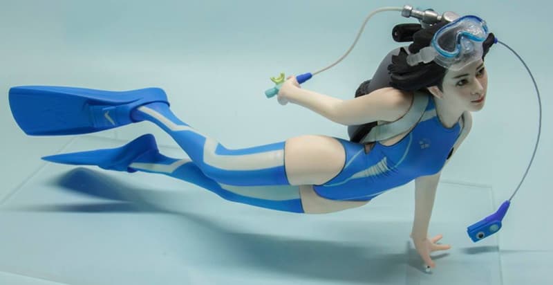 水中ニーソ しまりすちゃん
