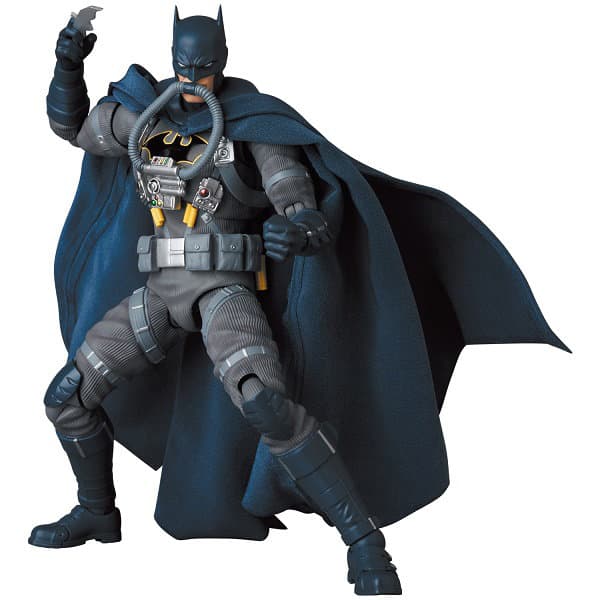 MAFEX STEALTH JUMPER BATMAN（BATMAN: HUSH Ver.）