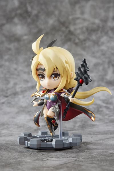 ラングリッサー ラーナ デフォルメフィギュア