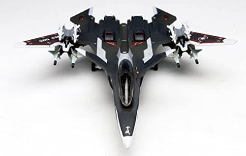 1/144 FFR-41MR 戦闘妖精雪風 メイヴ 最終出撃形態