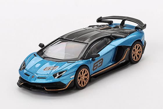 ランボルギーニ アヴェンタドール SVJ 63 ブルーエーギル 左ハンドル