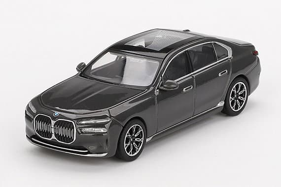 BMW i7 xDrive60 ドラビットグレー 右ハンドル