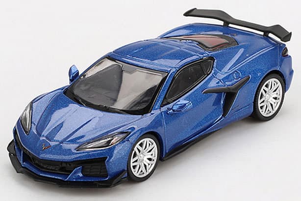 シボレー コルベット Z06 2023 エルクハートレイクブルーメタリック 右ハンドル