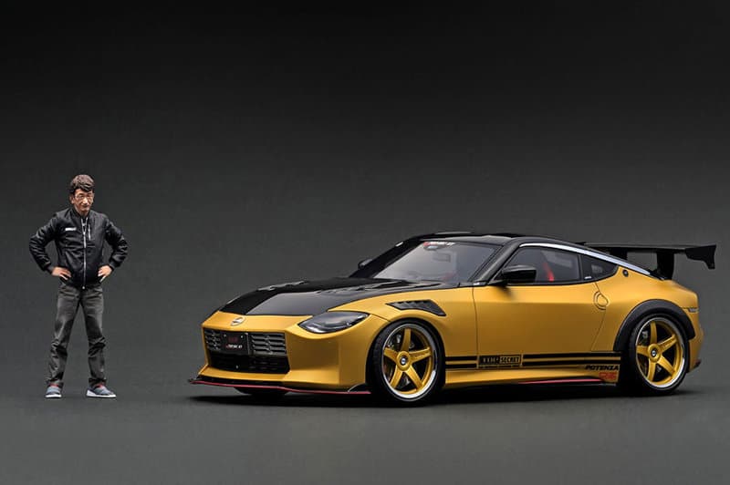 TOP SECRET Fairlady Z（RZ34）Matte Gold With Mr. Smokey Nagata