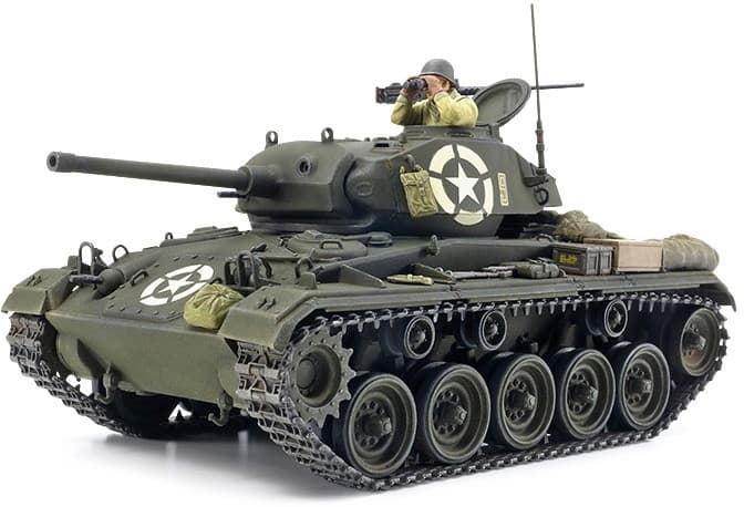 1/35 アメリカ軽戦車 M24 チャーフィー