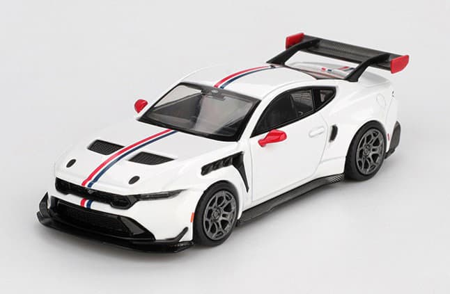 フォード マスタング GTD スピリット オブ アメリカ(左ハンドル)