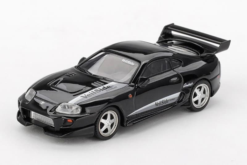 Toyota スープラ VeilSide コンバット V-II ブラック(左ハンドル)