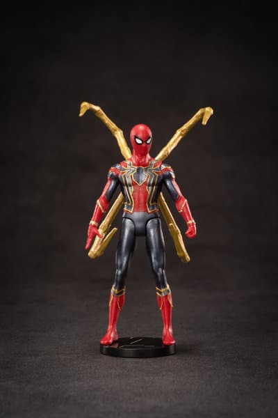 アイアンスパイダーマン4インチ